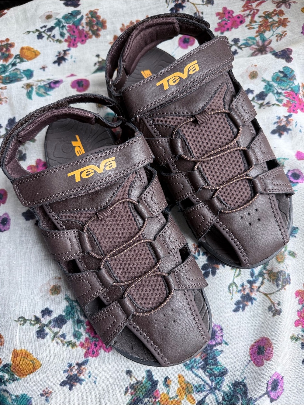 Teva Women’s Size 6 Brown Closed Toe Rugged Water Sandals